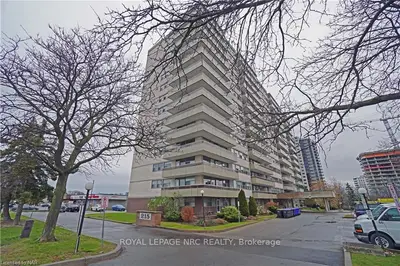 215 GLENRIDGE Avenue 505, St. Catharines, ON L2T 3J7