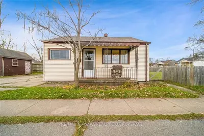 64 SOUTHWORTH Street, Welland, ON L3B 1Y5