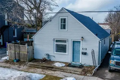 190 DAVIS Street, Port Colborne, ON L3K 1Z2