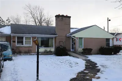 48 DREW Street, Welland, ON L3C 5H7