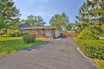 569 GRANDVIEW Road, Fort Erie, ON L2A 4V1