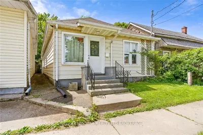105 BURGAR Street, Welland, ON L3B 2T1
