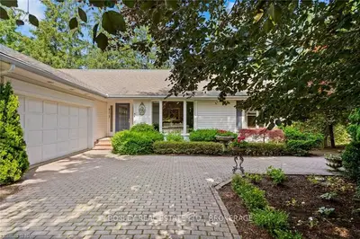 5 CHRISTOPHER Street, Niagara-on-the-Lake, ON L0S 1J0