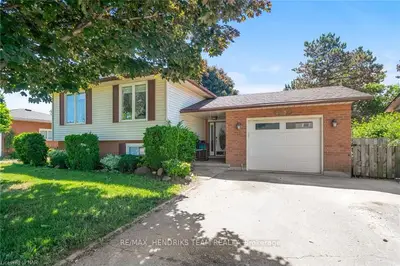 2596 PORTAGE Road, Niagara Falls, ON L2J 2J3