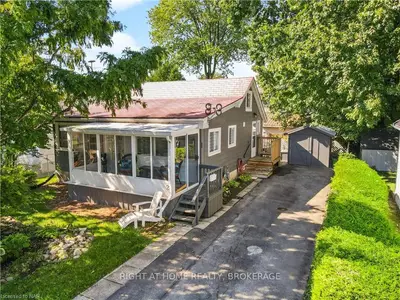 2 BRANT AVE Avenue, Norfolk County, ON N0A 1N7