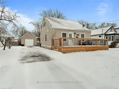 27 Ellen Street, Fort Erie, On L2a 4c7