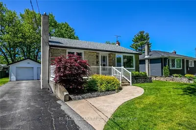 8693 Roosevelt Avenue, Niagara Falls, On L2g 7a3