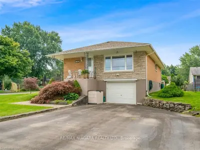 504 Sugarloaf Street, Port Colborne, On L3k 2p4
