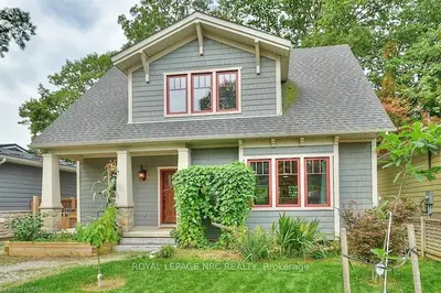 36 Shakespeare Avenue, Niagara-on-the-lake, On L2r 6m6