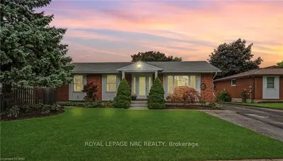 7105 Parkdale Street, Niagara Falls, On L2e 5p4
