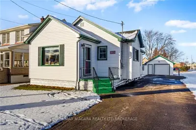 163 Kent Street, Port Colborne, On L3k 2z7