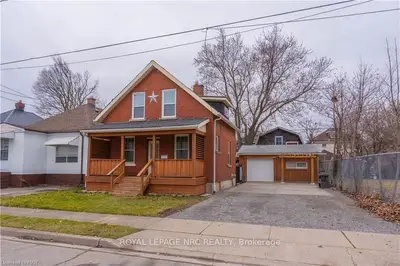 35 Alexander Street, Welland, On L3b 2r3