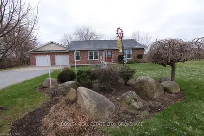 1301 East West Line, Niagara-on-the-lake, On L0s 1j0