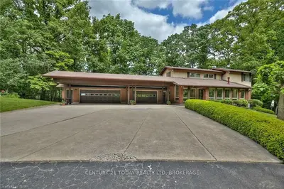 6490 STEELE Road, Niagara-on-the-Lake, ON L2J 0E5