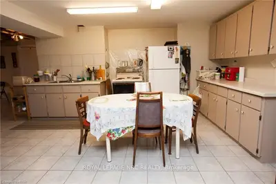 5637 Magnolia Drive, Niagara Falls, On L2h 3j4
