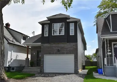 438 Mcalpine Avenue N, Welland, On L3b 1t3