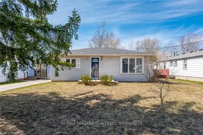 89 Elmwood Avenue, Fort Erie, ON L0S 1B0