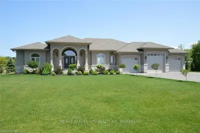 399 Read Road, Niagara-on-the-Lake, ON L0S 1J0
