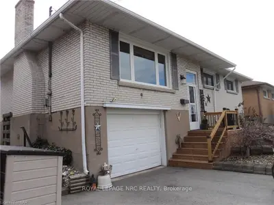 538 Sugarloaf Street, Port Colborne, ON L3K 2P4