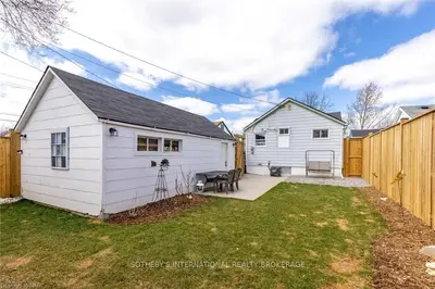 6184 Skinner Street, Niagara Falls, On L2g 2y5