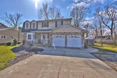 607 LAKESIDE Road, Fort Erie, ON L2A 4Y3
