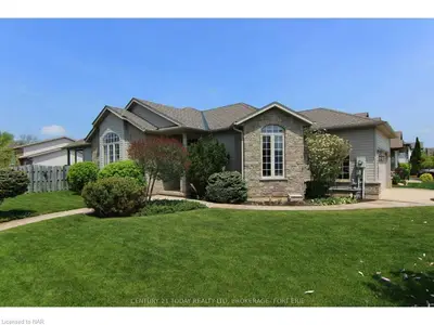 363 ANTOINETTE Road, Fort Erie, ON L2A 6S5