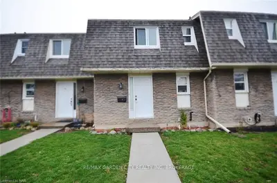131 ROCKWOOD Avenue 6, St. Catharines, ON L2P 3R6