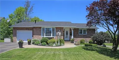 161 LAVINIA Street, Fort Erie, ON L2A 2E7