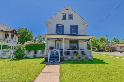 388 MAIN Street W, Port Colborne, ON L3K 3V6