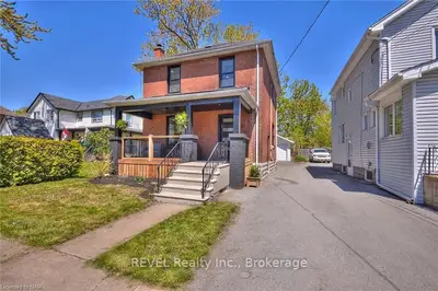 40 ELIZABETH Street, Welland, ON L3C 4M1