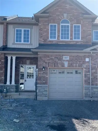 447 VIKING Street, Fort Erie, ON L2A 0E3