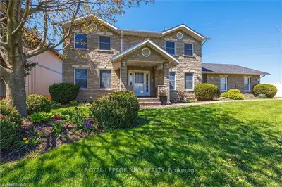 2087 Portage Road, Niagara Falls, On L2j 0c5