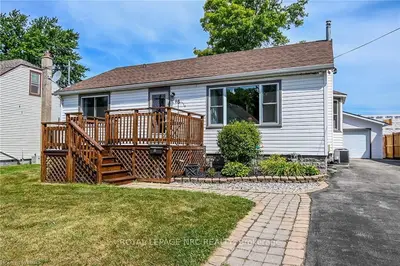68 ALMOND Street, Welland, ON L3B 3P8