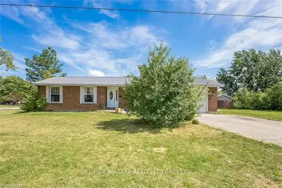 7 BARBARA Street, West Lincoln, ON L0R 2M0