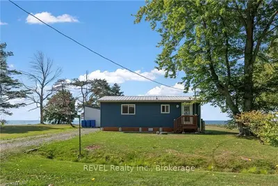 5 ERIE HEIGHTS Line, Haldimand County, ON N0A 1K0