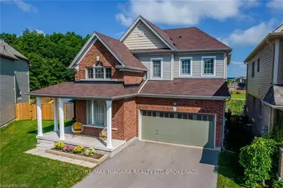8501 SWEET CHESTNUT Drive, Niagara Falls, ON L2H 0N1