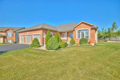 3910 CHRISTINA Court, Fort Erie, ON L0S 1N0