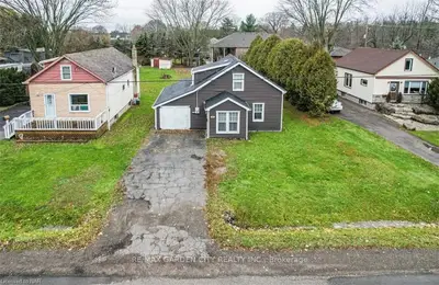 867 South Pelham Road, Welland, On L3c 3c9