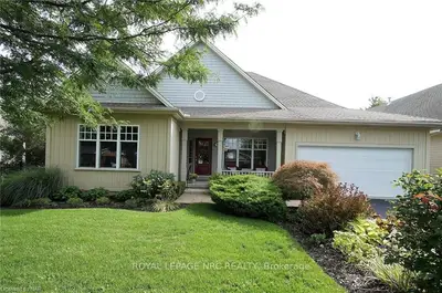 96 PROSPECT POINT Road S, Fort Erie, ON L0S 1N0