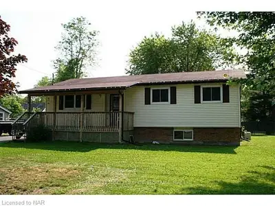388 PARKDALE Avenue, Fort Erie, ON L2A 5N8