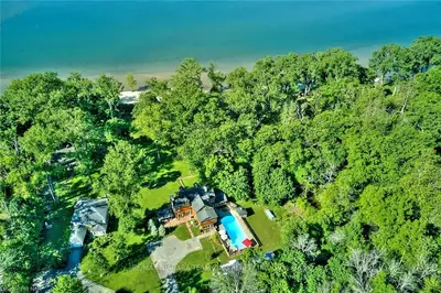 1097 EDGEMERE Lane, Fort Erie, ON L2A 1A9