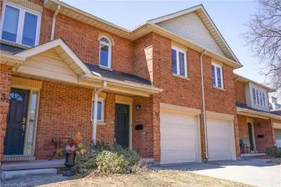 5150 Dorchester Road 12, Niagara Falls, ON L2E 7H2