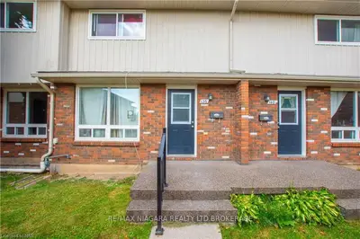 100 BROWNLEIGH Avenue 136, Welland, ON L3B 5V8