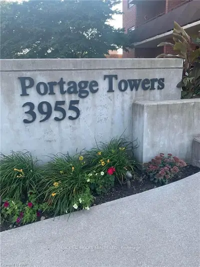3955 PORTAGE Road 701, Niagara Falls, ON L2J 3W2