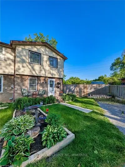 3174 Butler Place, Niagara Falls, On L2j 3k4