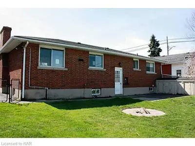 257 BERTIE Street, Fort Erie, ON L2A 1Z5