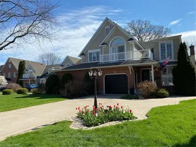 12 WEATHERSTONE Court, Niagara-on-the-Lake, ON L0S 1J0