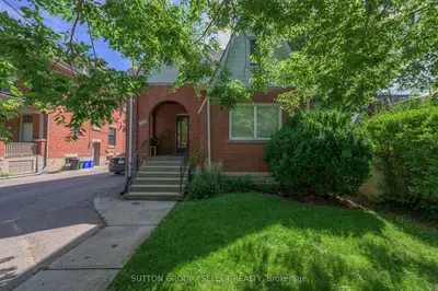 910 Colborne Street, London East, On N6a 4a4