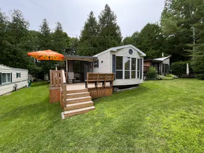 MobileTrailer in Kawartha Lakes
