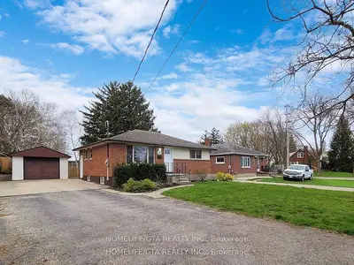95 Clarke Street, Woodstock, On N4s 7m4